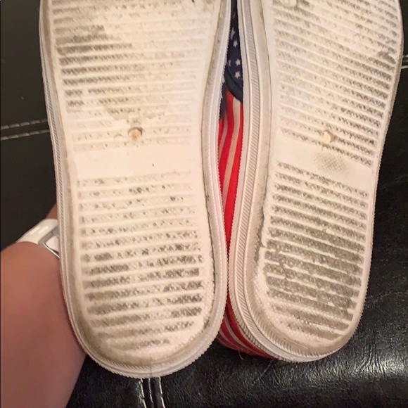 Shoes - Picture 5 of 5